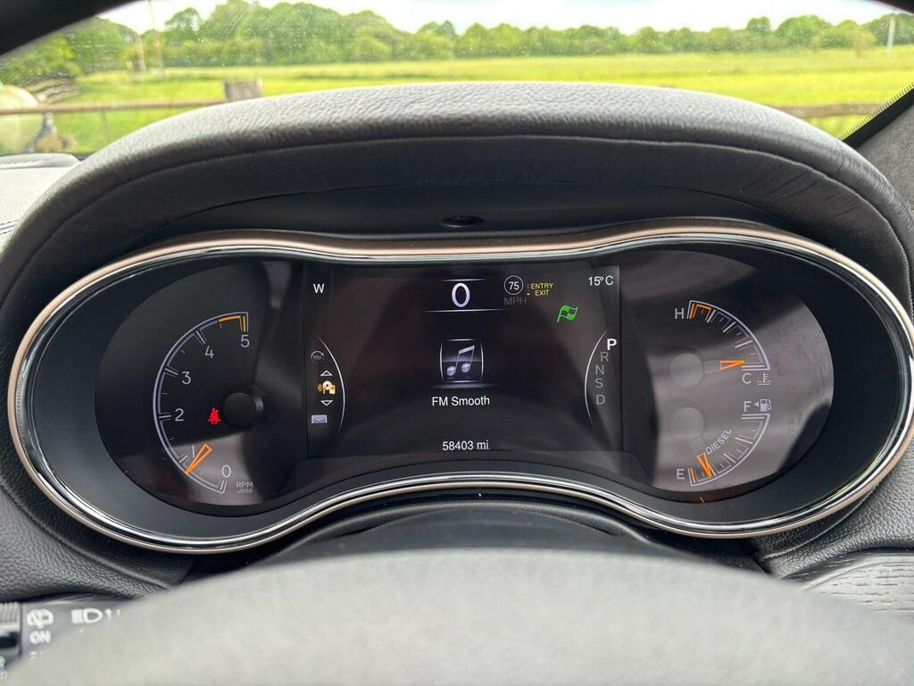 Jeep Grand Cherokee 3.0 V6 Crd 247 Bhp Overland Nq White #54