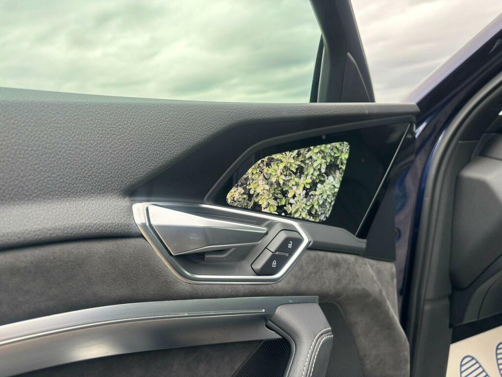Audi E-tron E-tron Technik 50 Quattro Grey #41