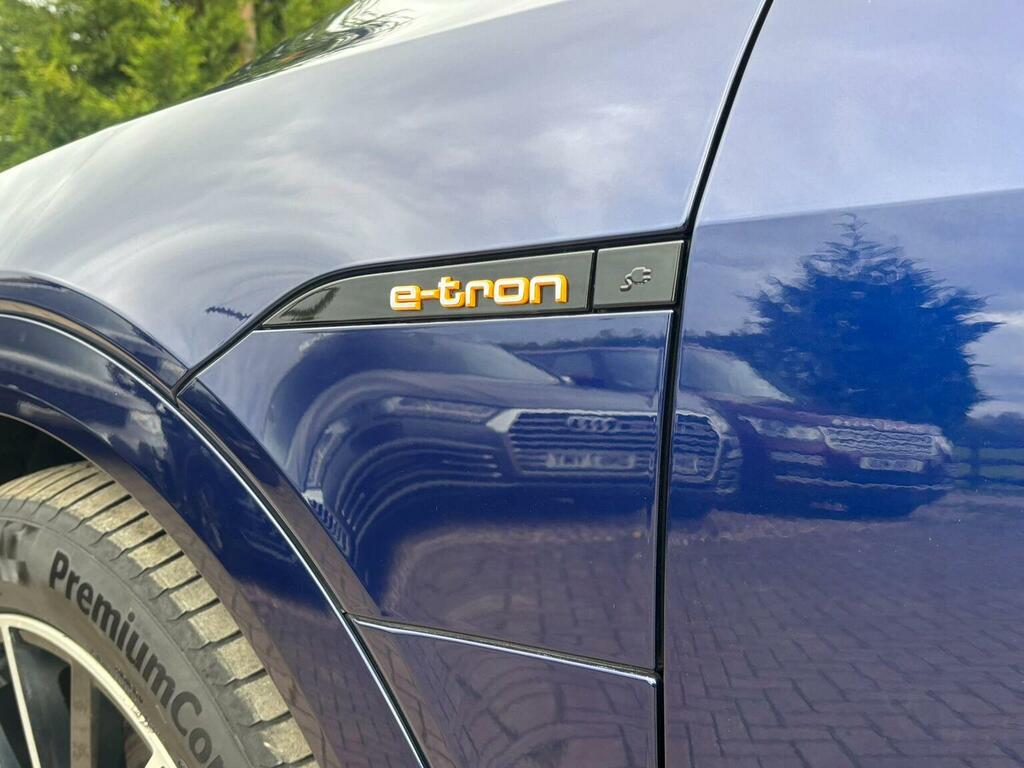 Audi E-tron E-tron Technik 50 Quattro Grey #33