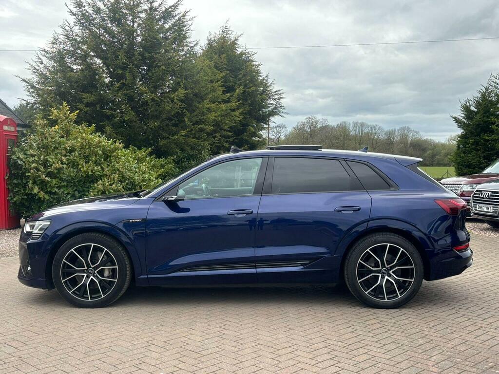 Audi E-tron E-tron Technik 50 Quattro Grey #45
