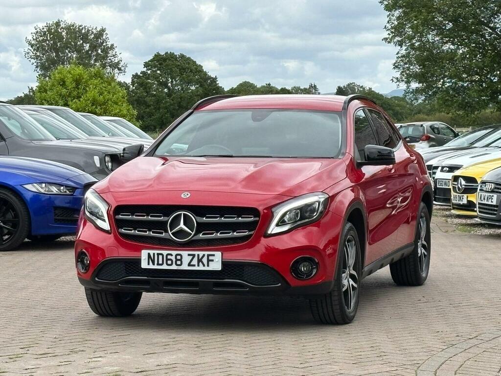 Mercedes-Benz GLA Class 1.6 Gla180 Urban Edition Euro 6 Ss Red #5