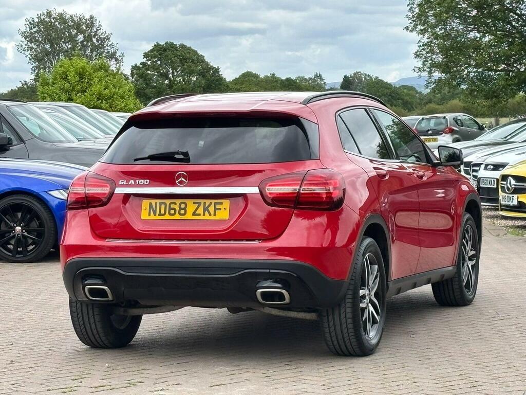 Mercedes-Benz GLA Class 1.6 Gla180 Urban Edition Euro 6 Ss Red #6