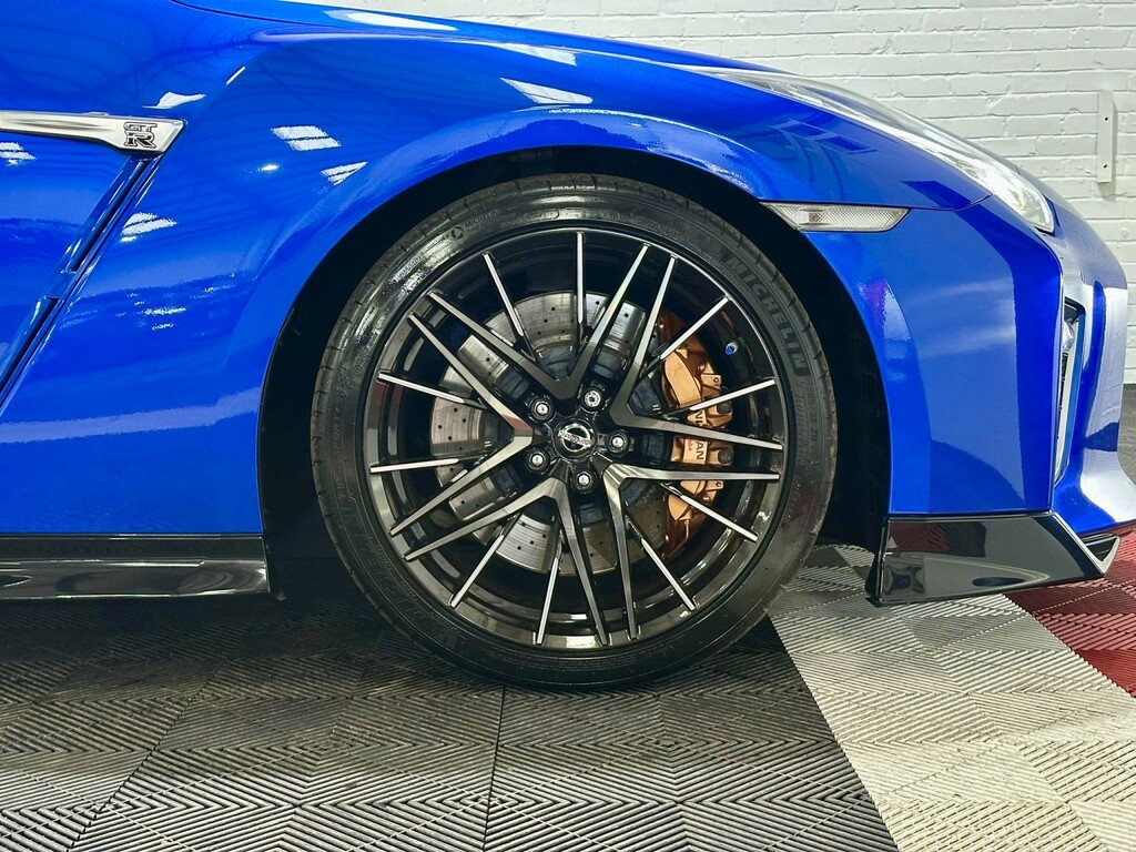 Nissan GT-R  Black #11