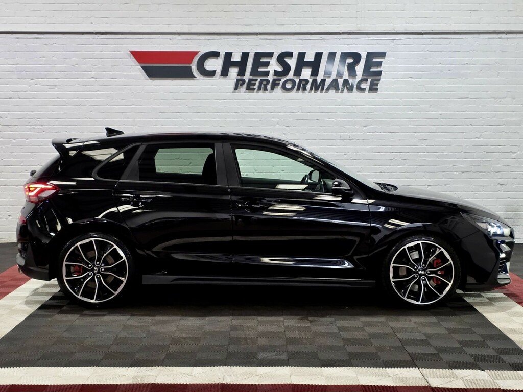 Hyundai I30 Hatchback 2.0 I30 N Performance 275Ps 2.0T - W Black #2
