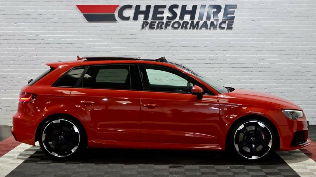 Audi RS3 Hatchback 2.5 Tfsi - Panroofbangolufsenblac RX15OZB Red #2