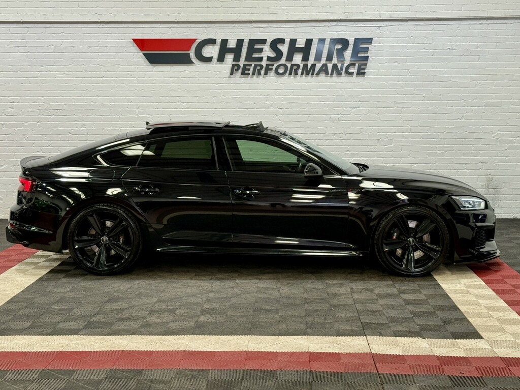 Audi RS5 Hatchback 2.9 Tfsi V6 Sport Edition - Panroof SV19JCH Black #3