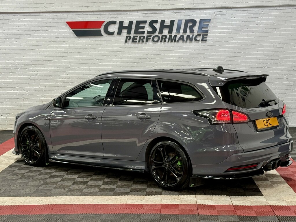 Ford Focus Estate 2.0 T Ecoboost St-3 2016 Grey #6