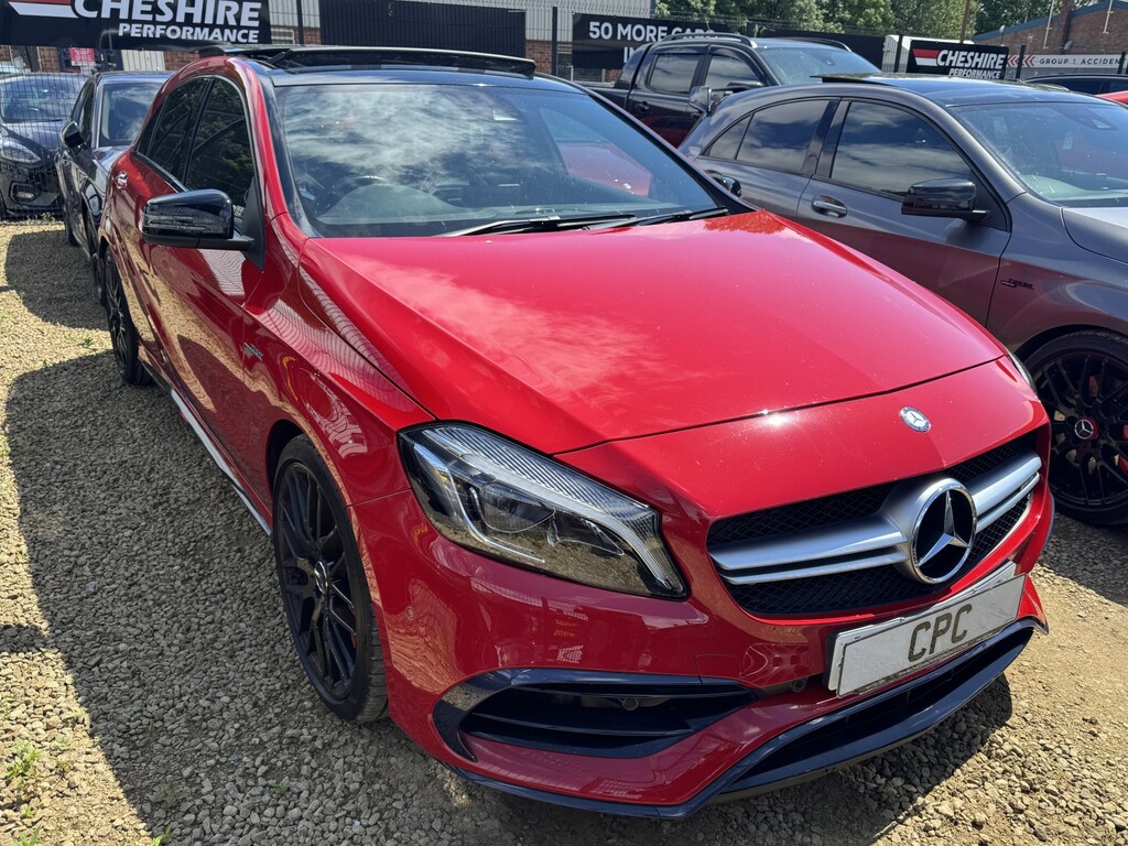 Mercedes-Benz A Class Hatchback 2.0 A45 Amg 2016 Red