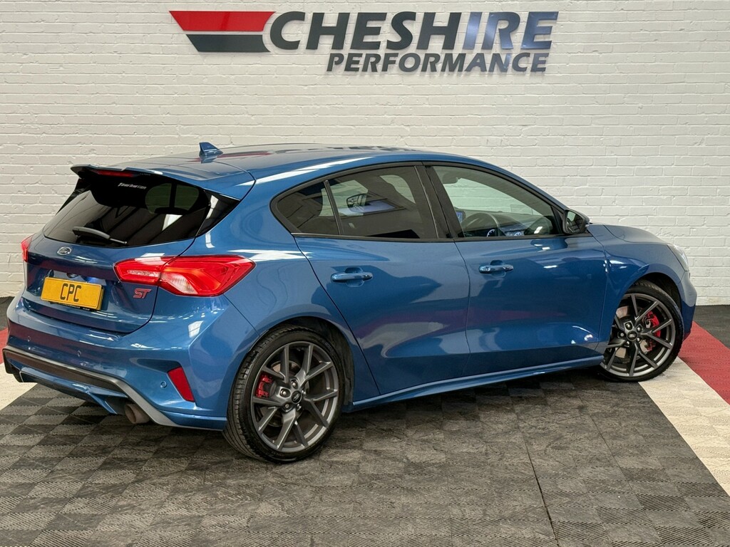 Ford Focus Hatchback 2.3 T Ecoboost St - Bangolufsen Sou MA69JWY Blue #4