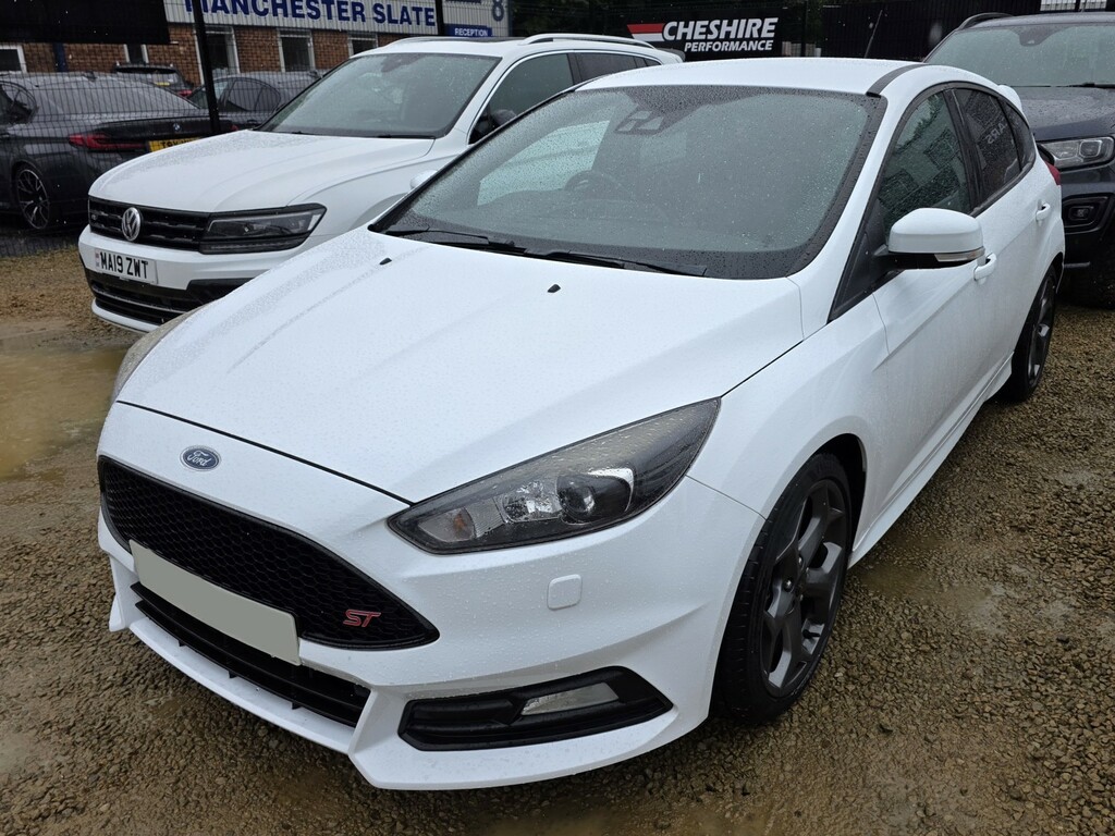 Ford Focus Hatchback 2.0 Tdci St-3 2017 White