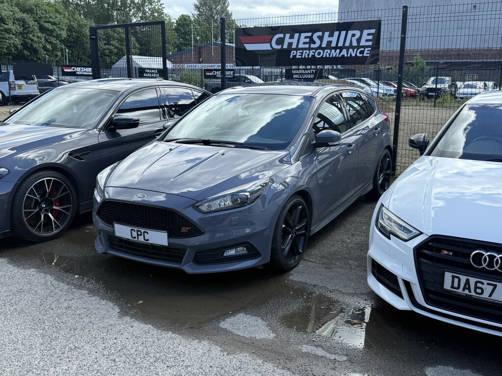 Ford Focus Hatchback 2.0 T Ecoboost St-3 2017 Grey