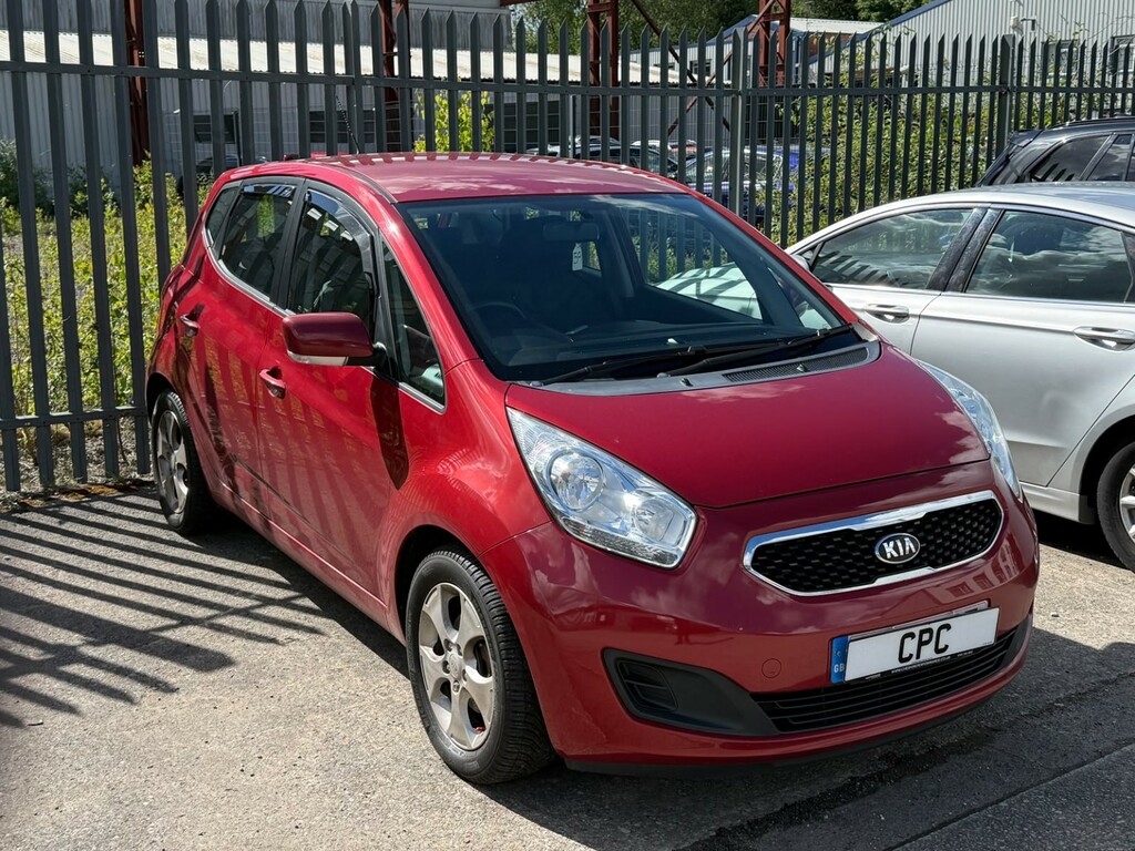 Kia Venga 1.4 Crdi 2 Red