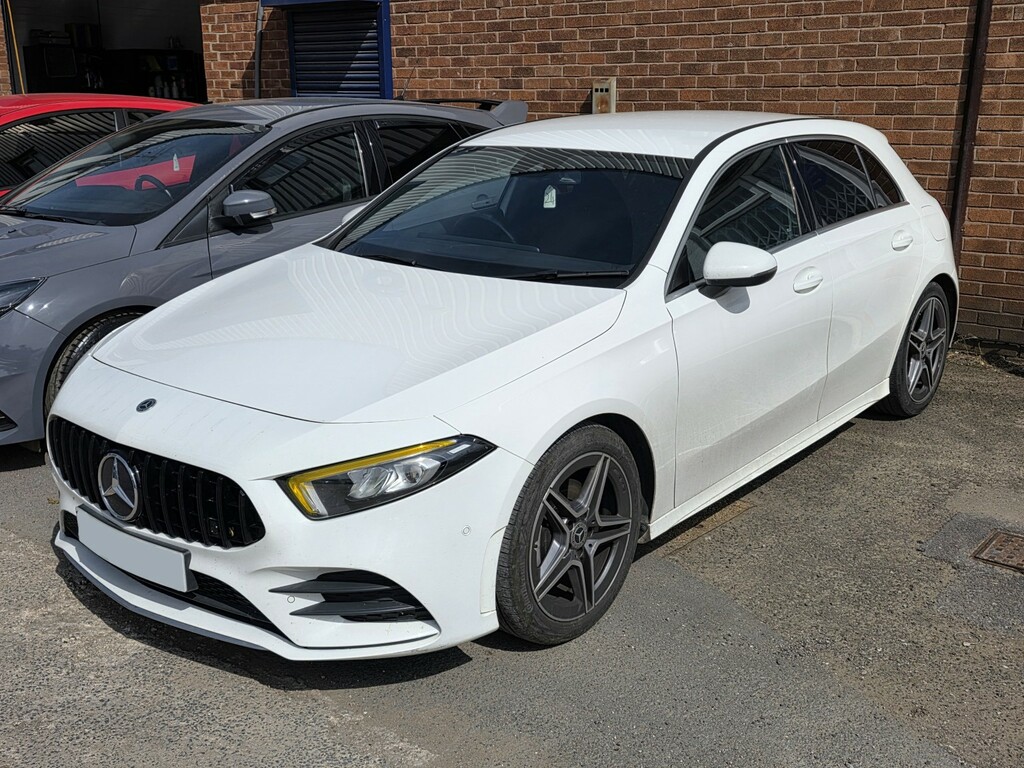 Mercedes-Benz A Class Hatchback 1.3 A200 Amg Line 2021 White