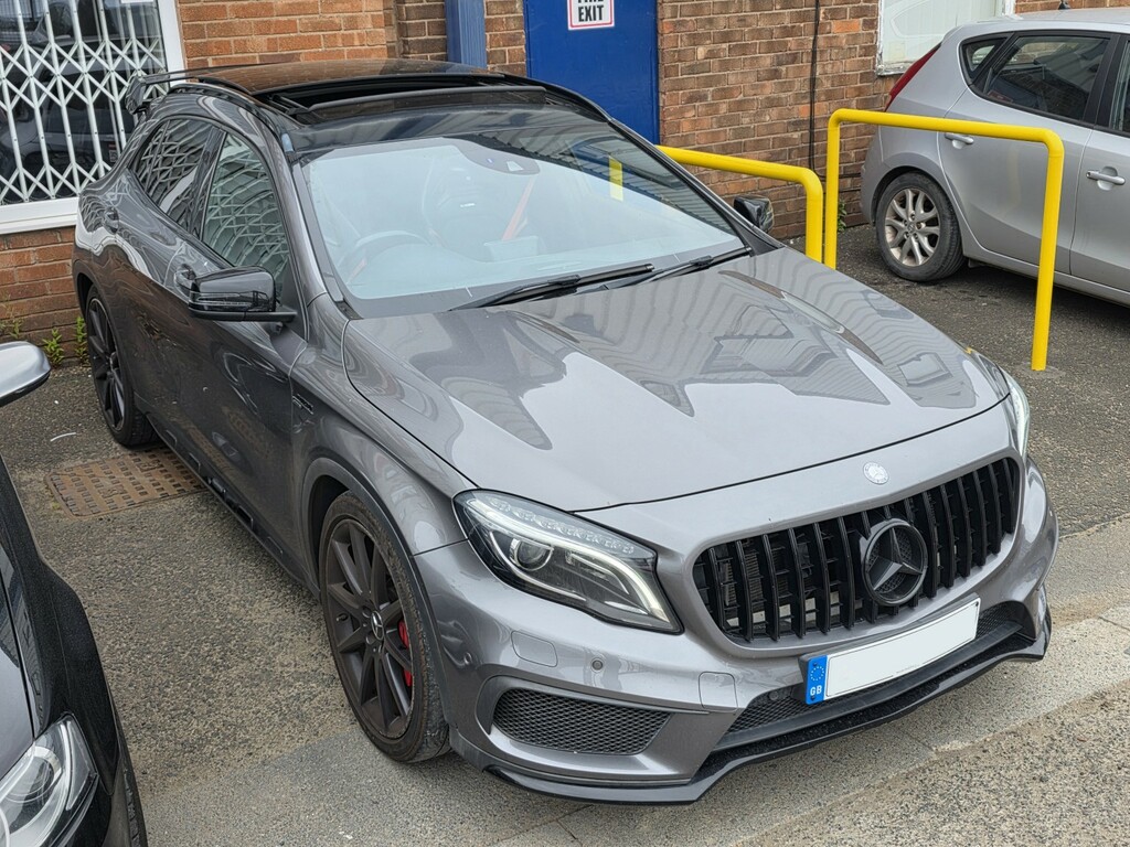 Mercedes-Benz GLA Class 2.0 Gla45 Amg - Aero Packpanroofnight Pack2 Grey