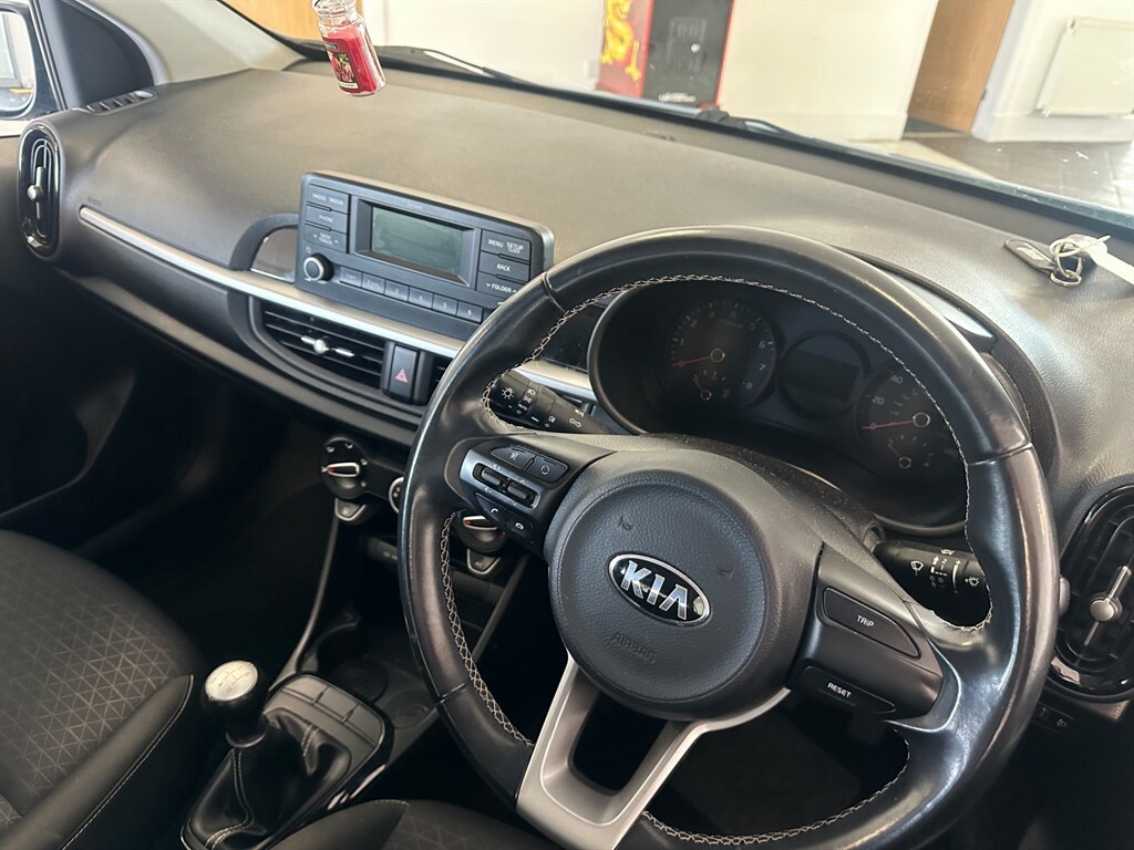 Kia Picanto 1.0 L 2 FT17DZO #5