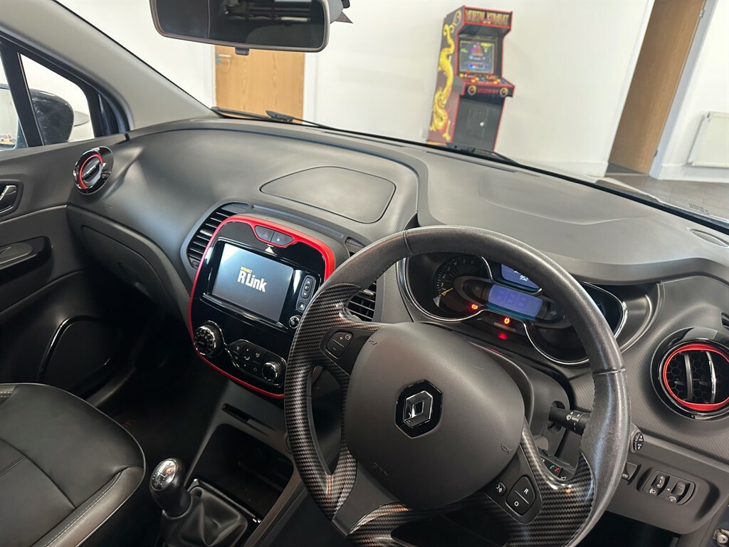 Renault Captur 0.9 L Signature Nav Tce  #6