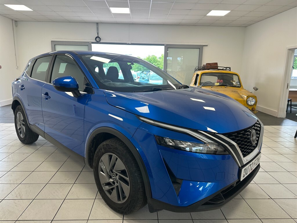 Nissan Qashqai 1.3 L Dig-t Acenta Premium  #4
