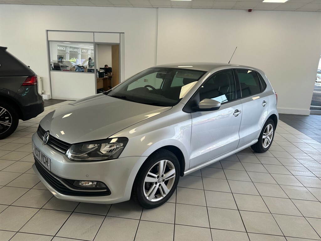 Volkswagen Polo 1.2 L Match Tsi YC17YCH #2