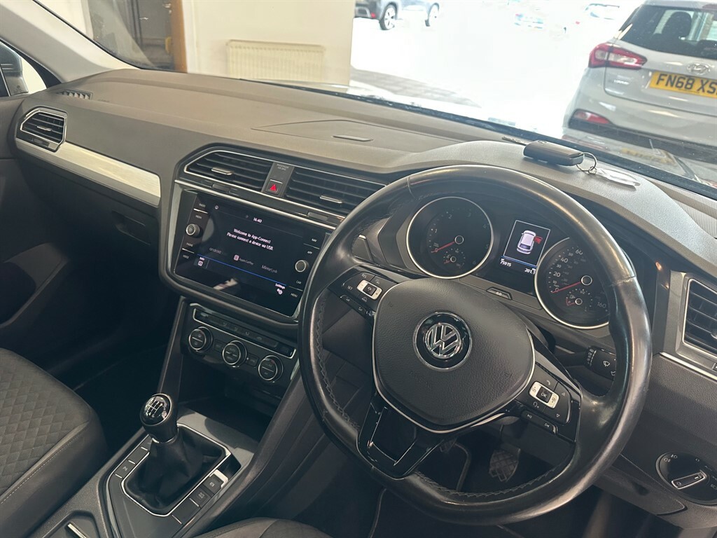 Volkswagen Tiguan 2.0 L Se Nav Tdi Bmt FP18ZXB  #5