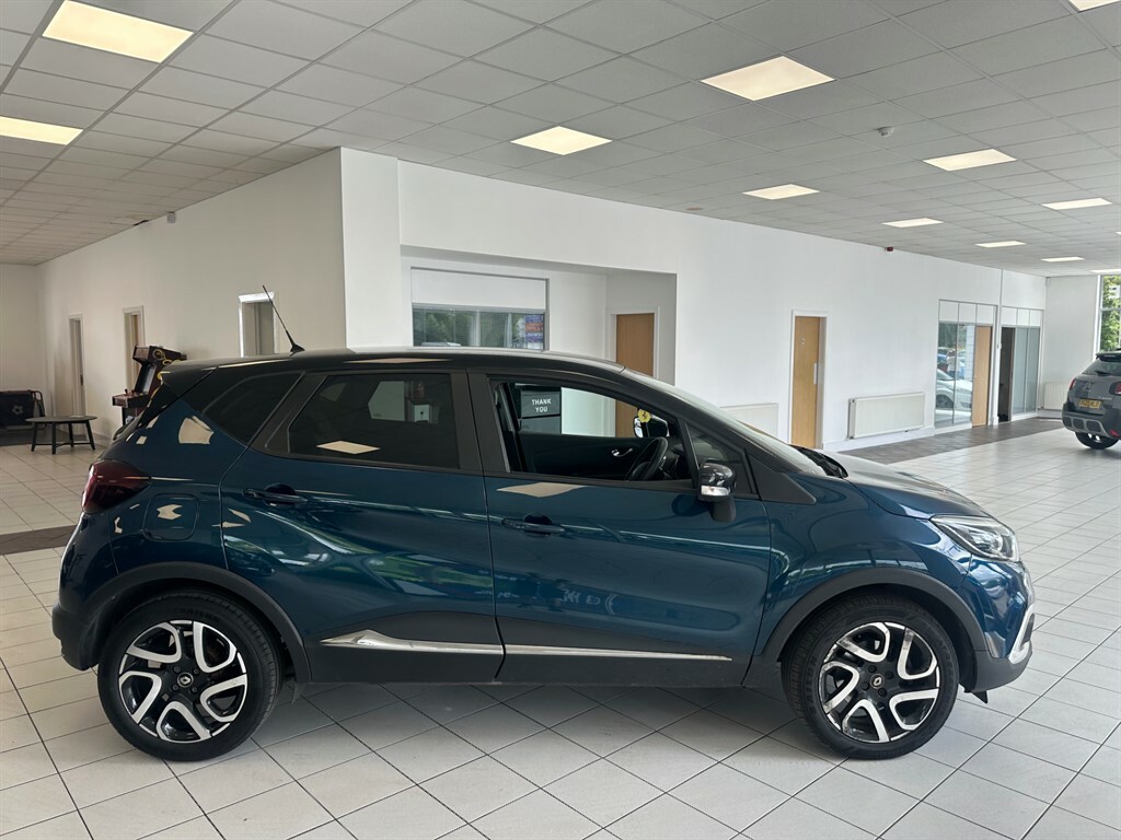 Renault Captur 1.5 L Iconic Dci HS19HKK #4