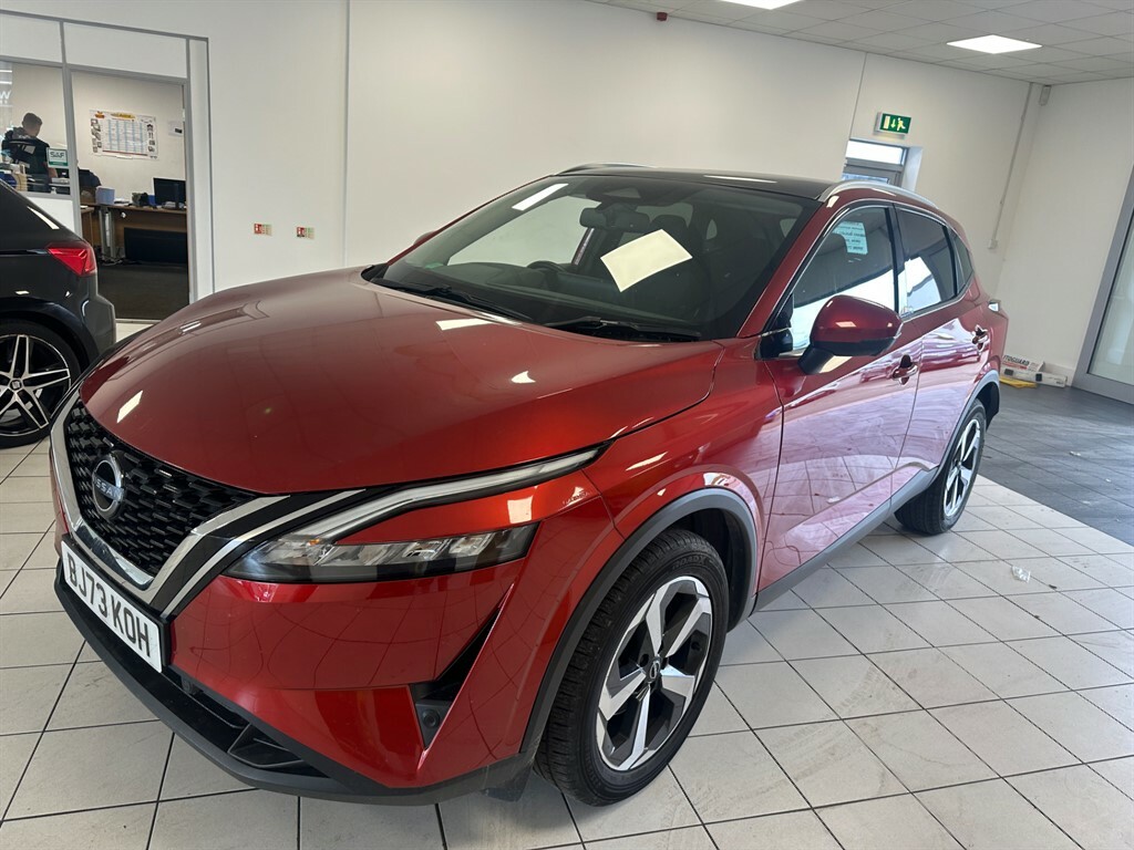 Nissan Qashqai 1.3 L Dig-t N-connecta BJ73KOH #2