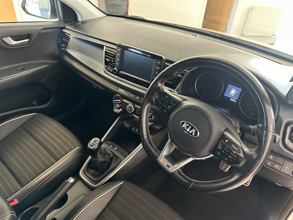 Kia RIO 1L 3 White #7