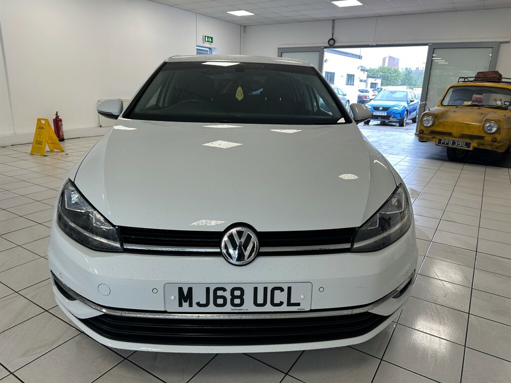 Volkswagen Golf 1.5 L Se Tsi Evo MJ68UCL #2
