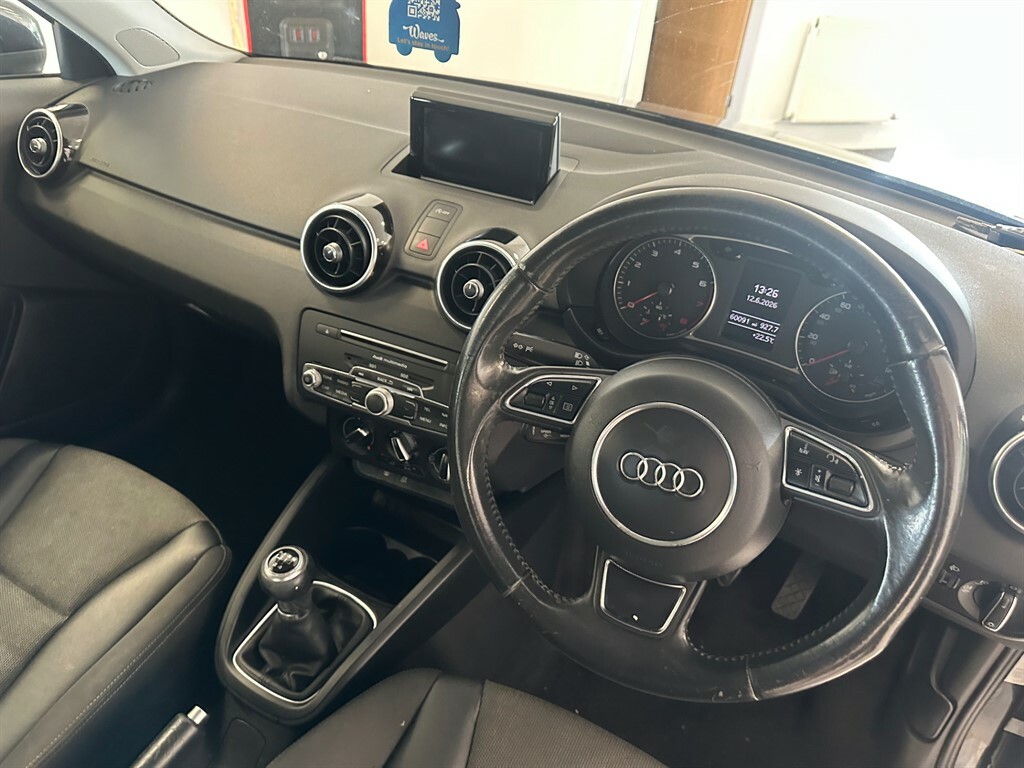 Audi A1 1.0 L Tfsi Sport FT17FPY #6