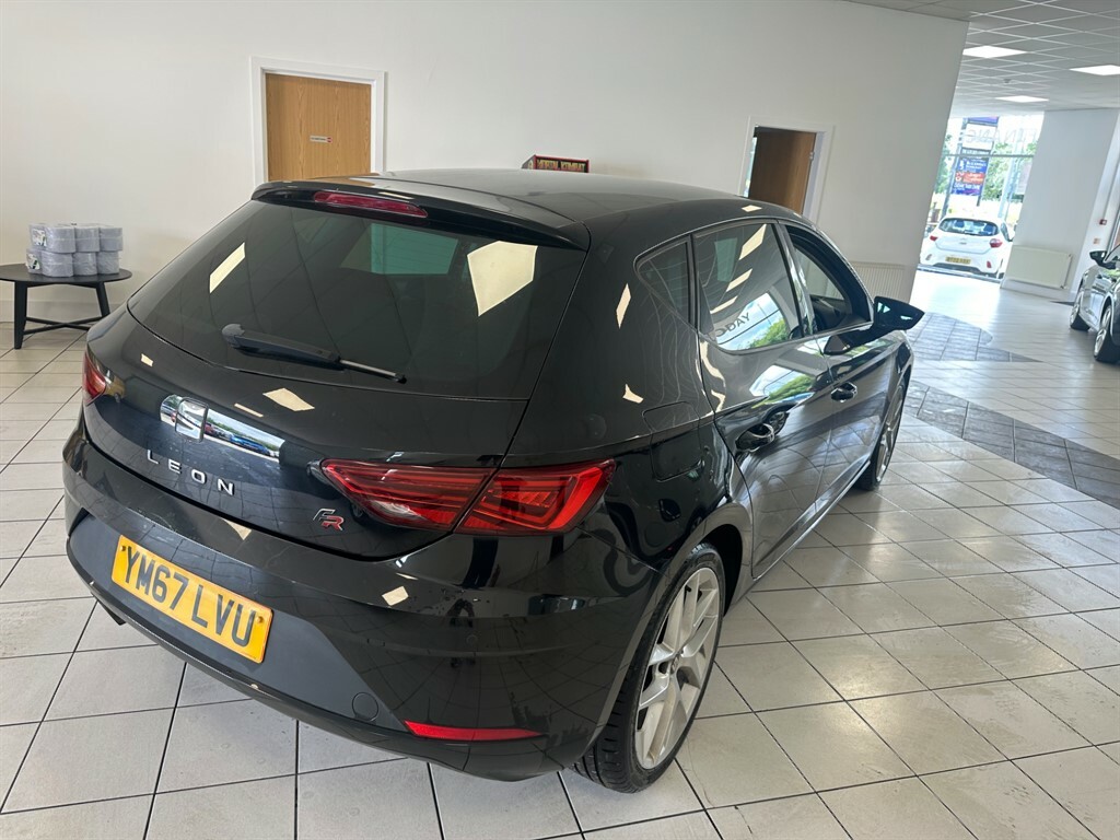 Seat Leon 1.4 L Tsi Fr Technology Black #5