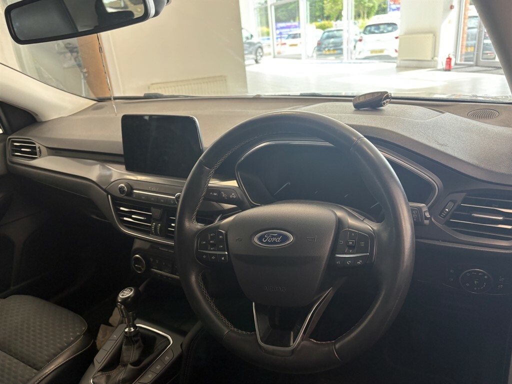 Ford Focus 1.0 L Titanium X BU19MYZ #4