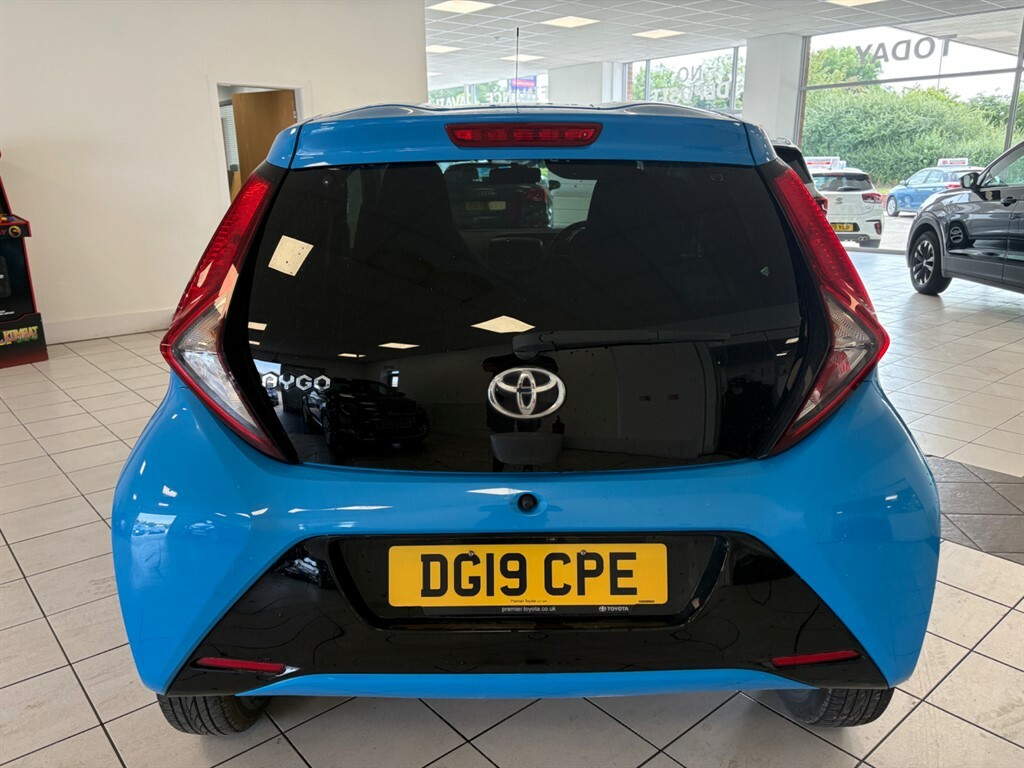 Toyota Aygo 1.0 L Vvt-i X-trend X-shift #3