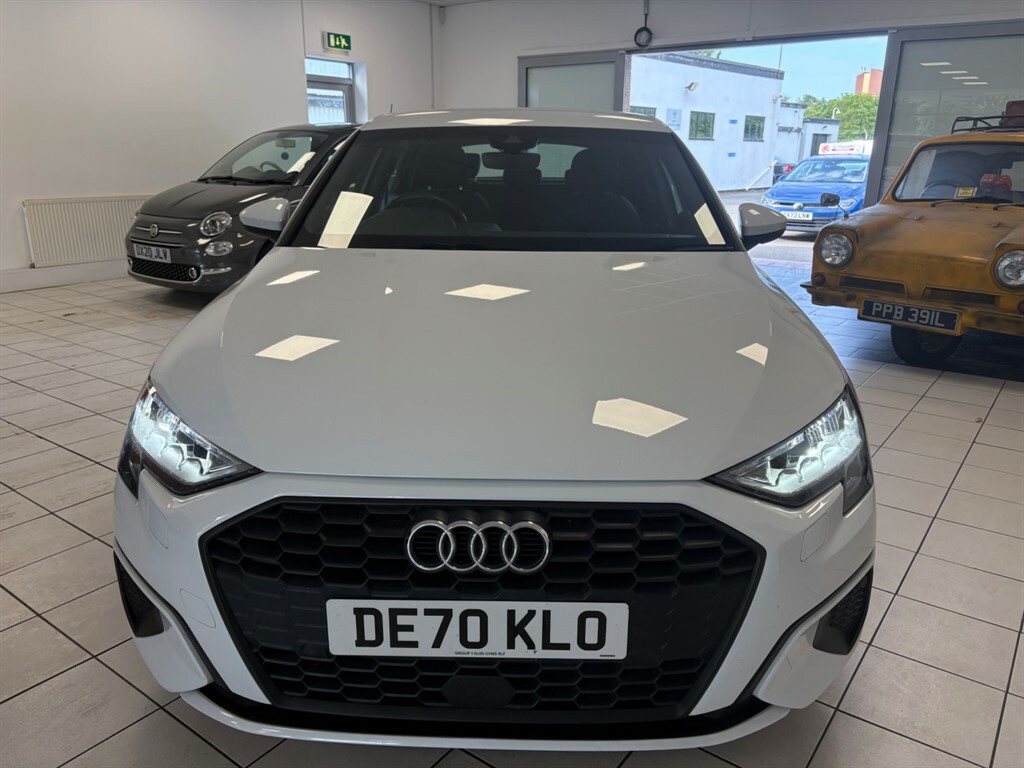 Audi A3 1.0 L Sportback Tfsi Technik DE70KLO  #2