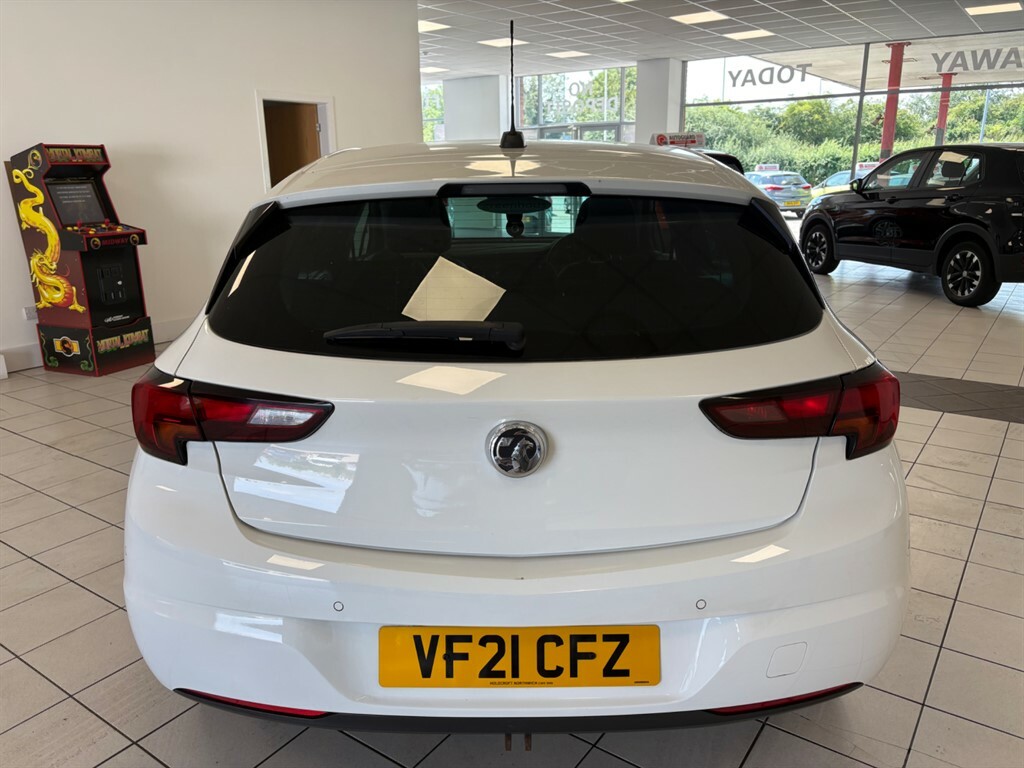 Vauxhall Astra Astra Sri T Black #4