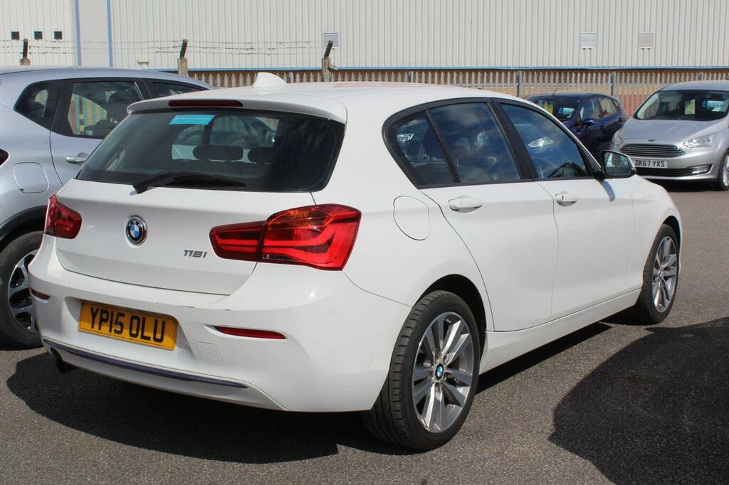 BMW 1 Series Hatchback 1.6 118I Sport Euro 6 Ss 201515 White #2