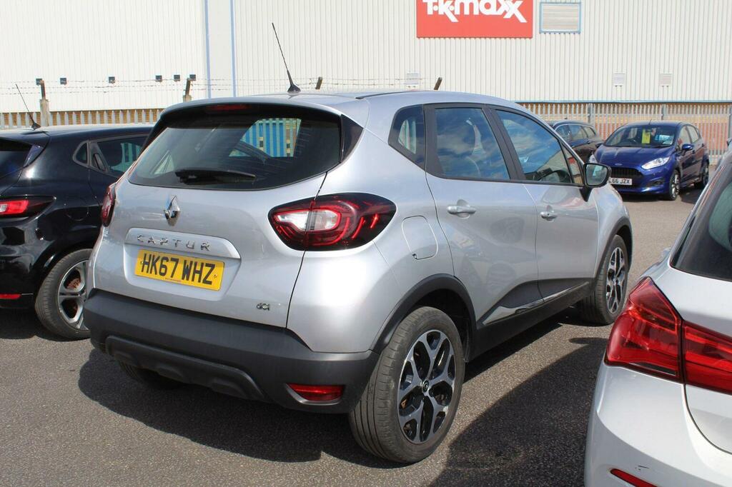 Renault Captur Suv 1.5 Dci Energy Dynamique Nav Euro 6 Ss HK67WHZ Silver #2