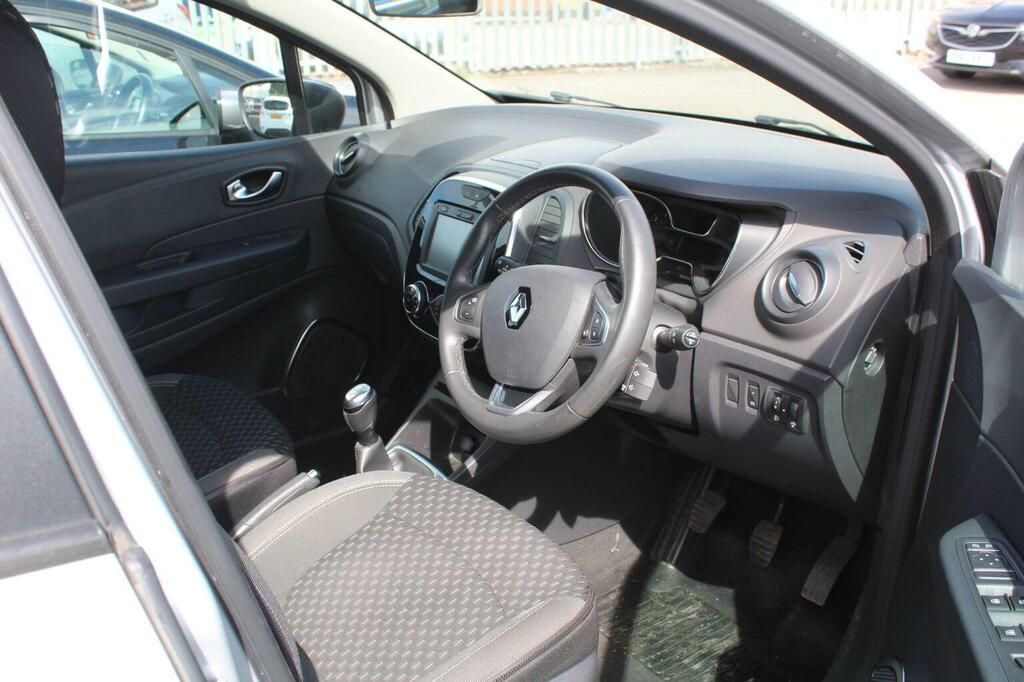 Renault Captur Suv 1.5 Dci Energy Dynamique Nav Euro 6 Ss HK67WHZ Silver #3