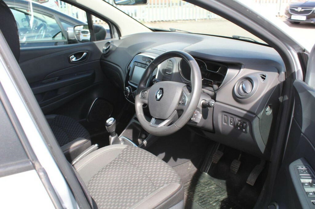 Renault Captur Suv 1.5 Dci Energy Dynamique Nav Euro 6 Ss HK67WHZ Silver #5