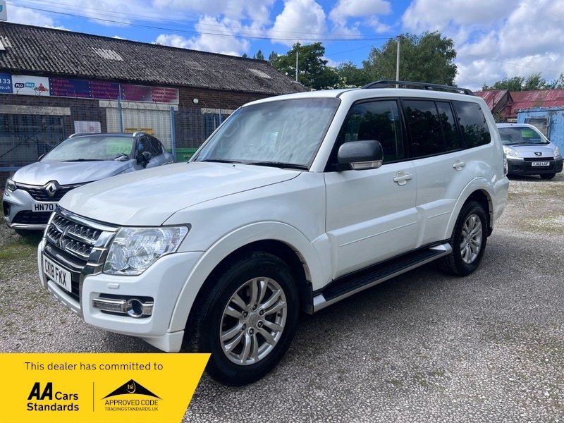 Mitsubishi Shogun 3.2 Di-dc Sg3 Suv White #4