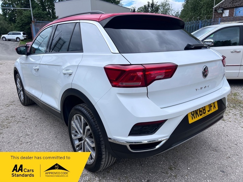 Volkswagen T-Roc 1.5 Tsi Evo Design White #4