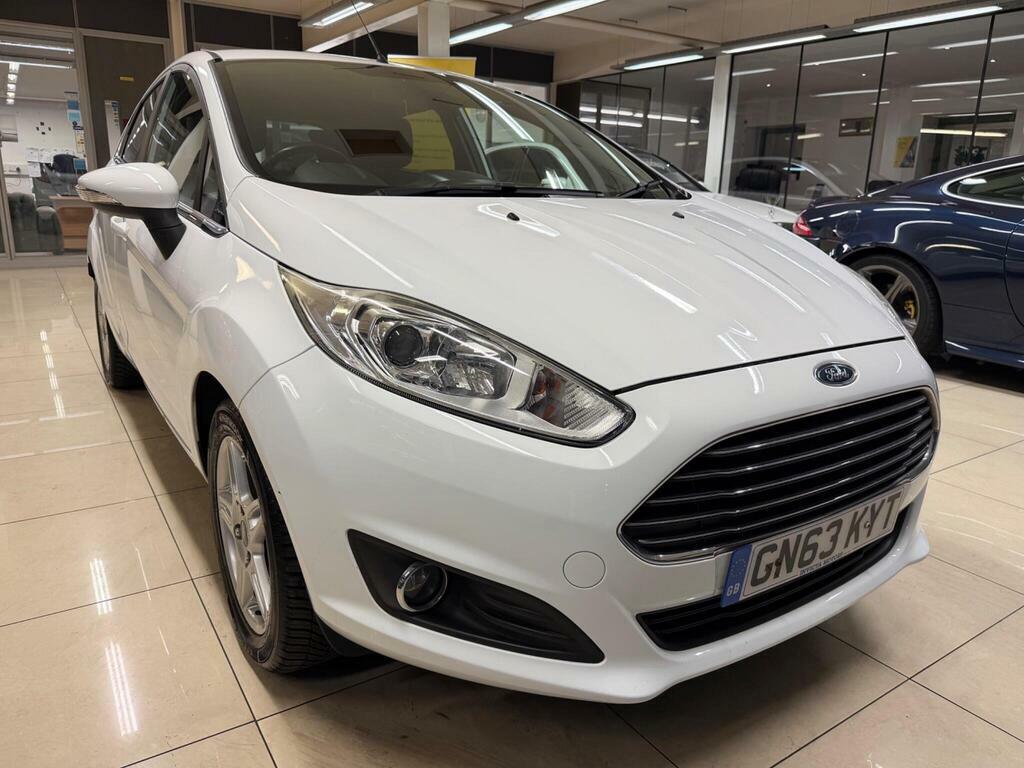 Ford Fiesta 1.0T Ecoboost Zetec Euro 5 S S White