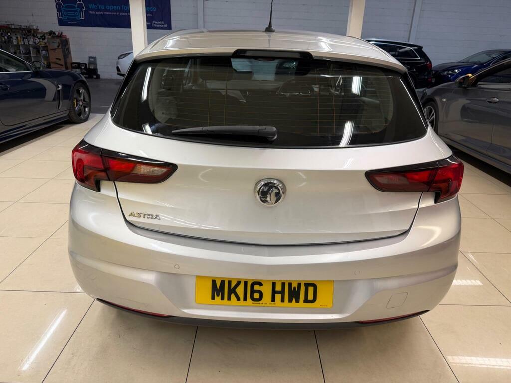 Vauxhall Astra 1.4I Design Euro 6 MK16HWD Silver #4