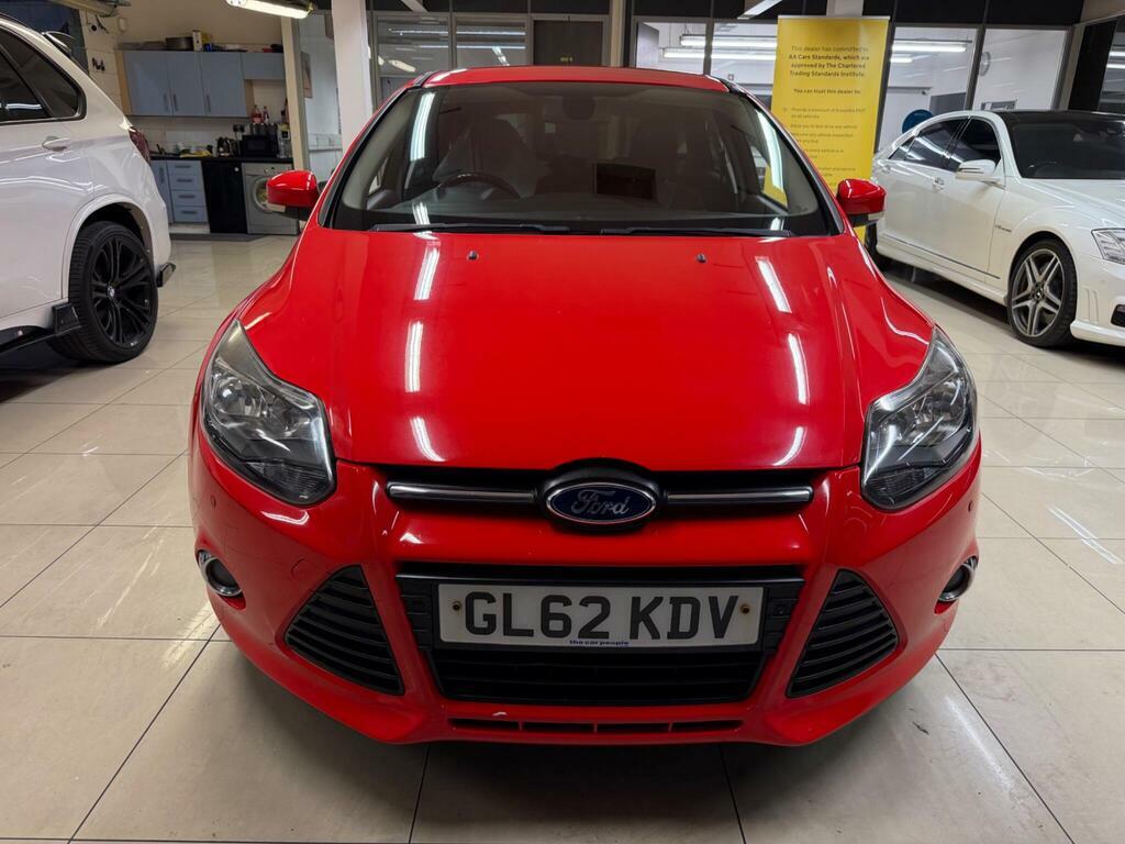 Ford Focus 1.0T Ecoboost Zetec Euro 5 S S Red #2