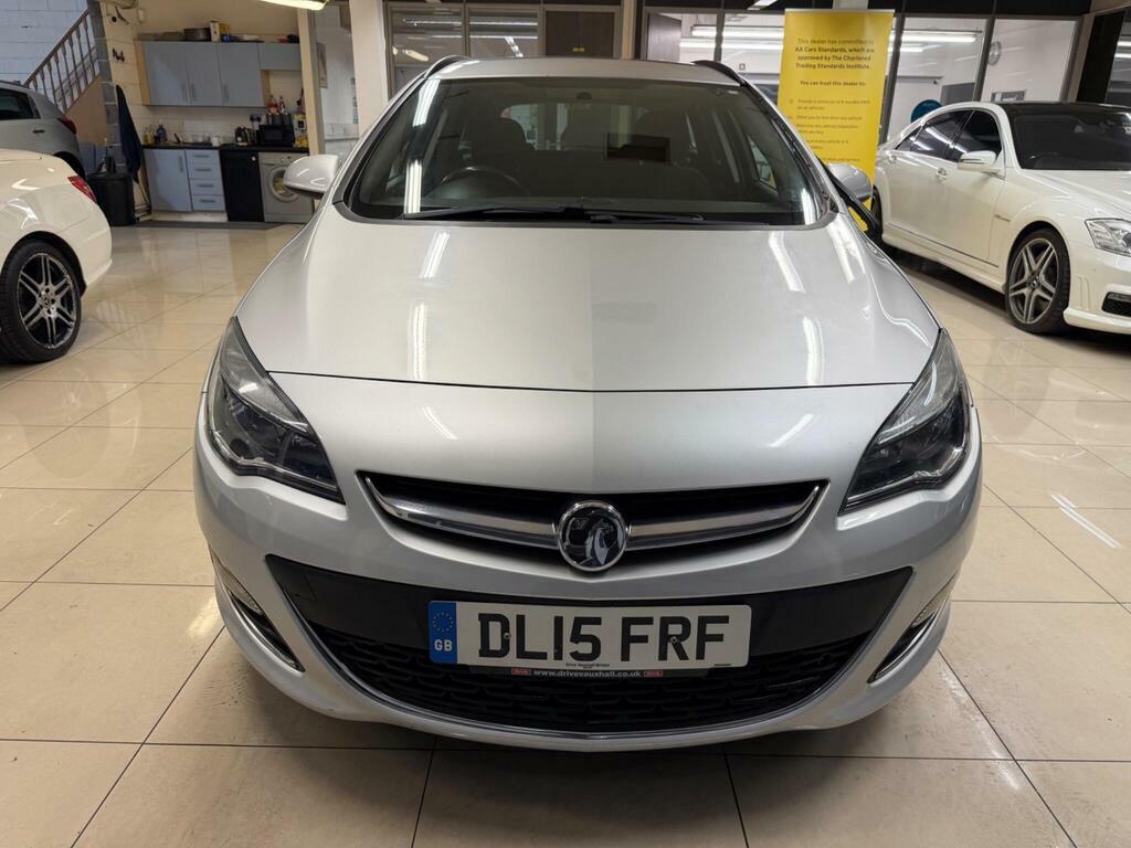 Vauxhall Astra 1.6 Cdti Ecoflex Sri Sports Tourer Euro 6 S S Silver #2