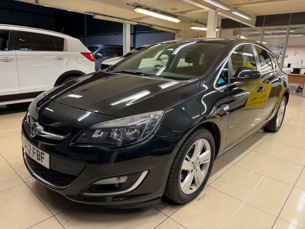 Vauxhall Astra 1.7 Cdti Ecoflex 99G Sri Euro 5 S S Black #3