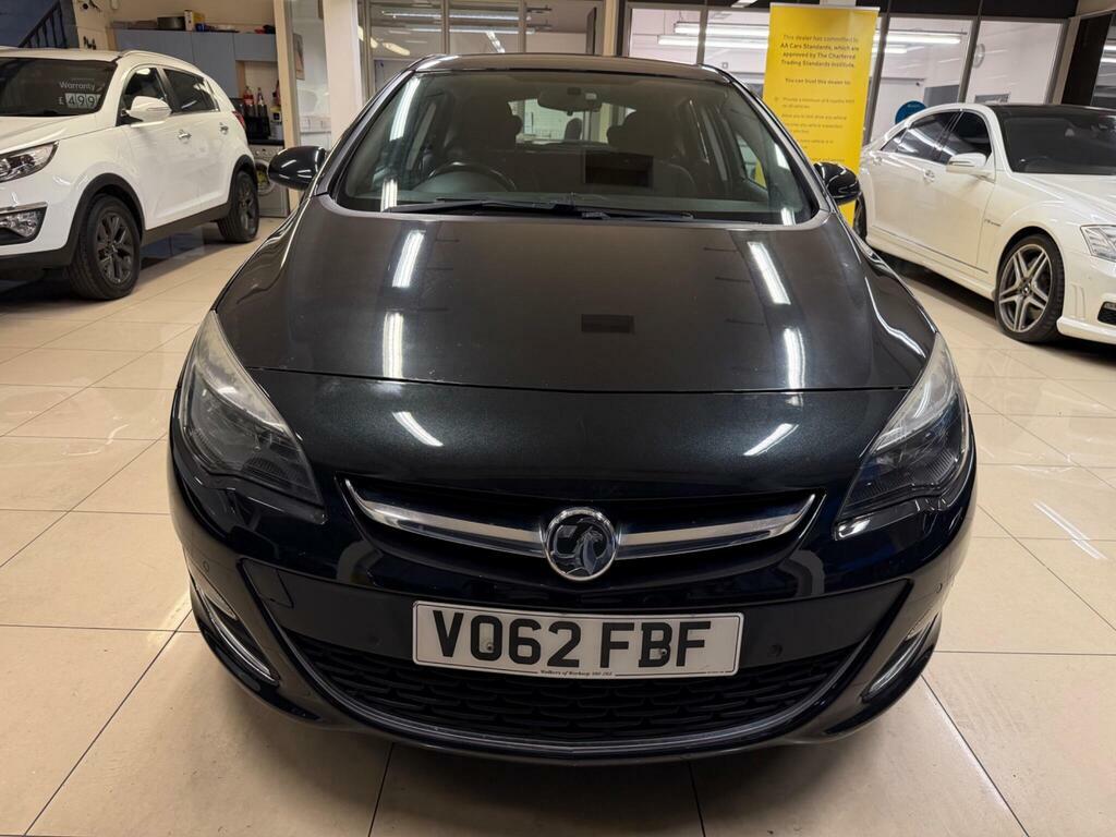 Vauxhall Astra 1.7 Cdti Ecoflex 99G Sri Euro 5 S S Black #2