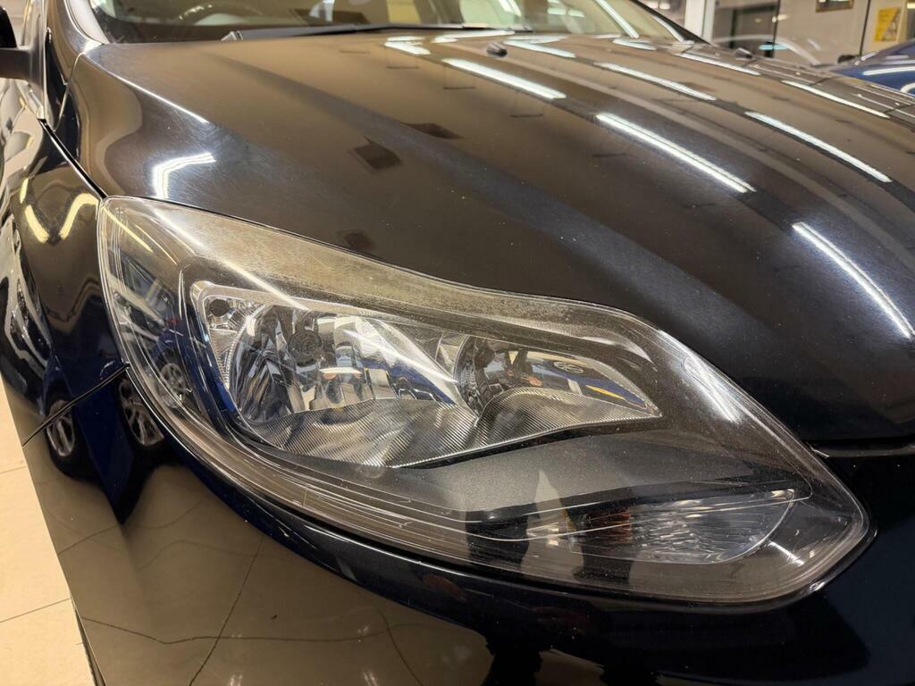 Ford Focus Titanium Silver #8