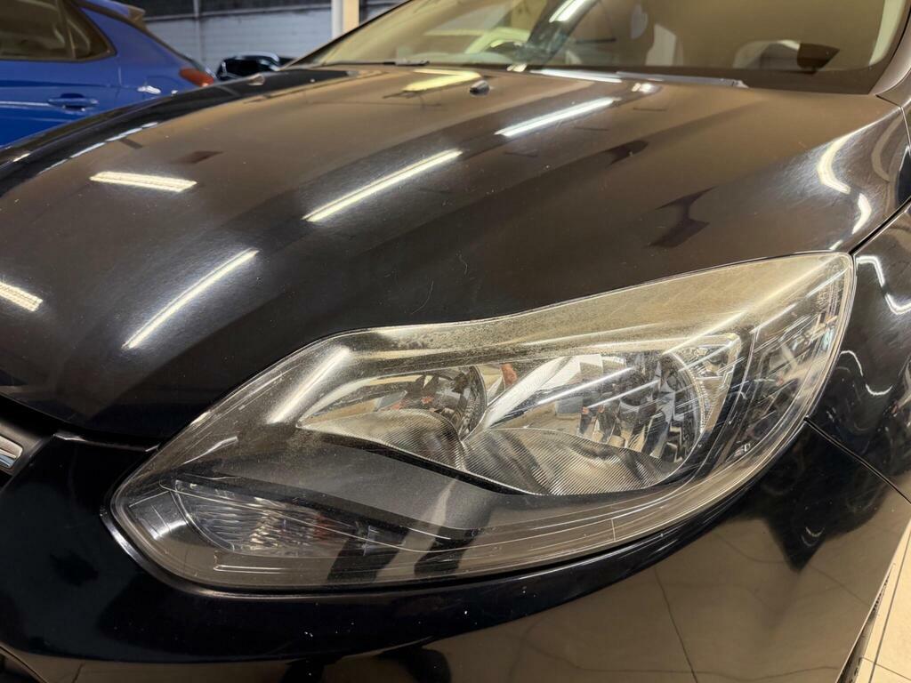 Ford Focus Titanium Silver #9
