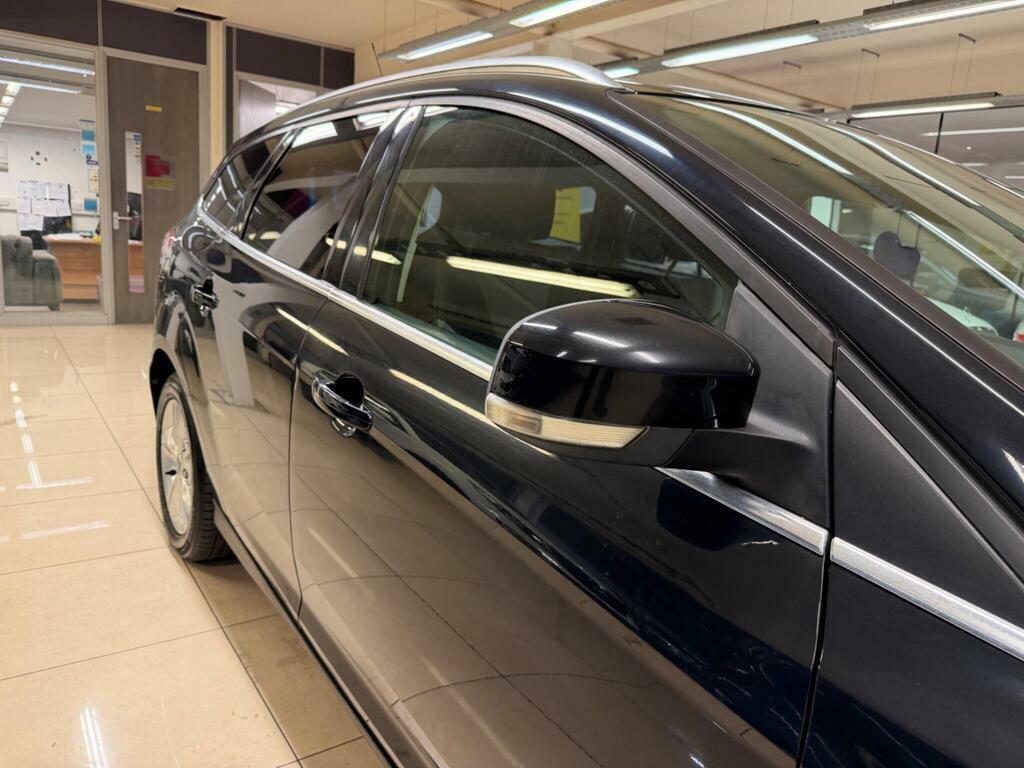 Ford Focus Titanium Silver #12
