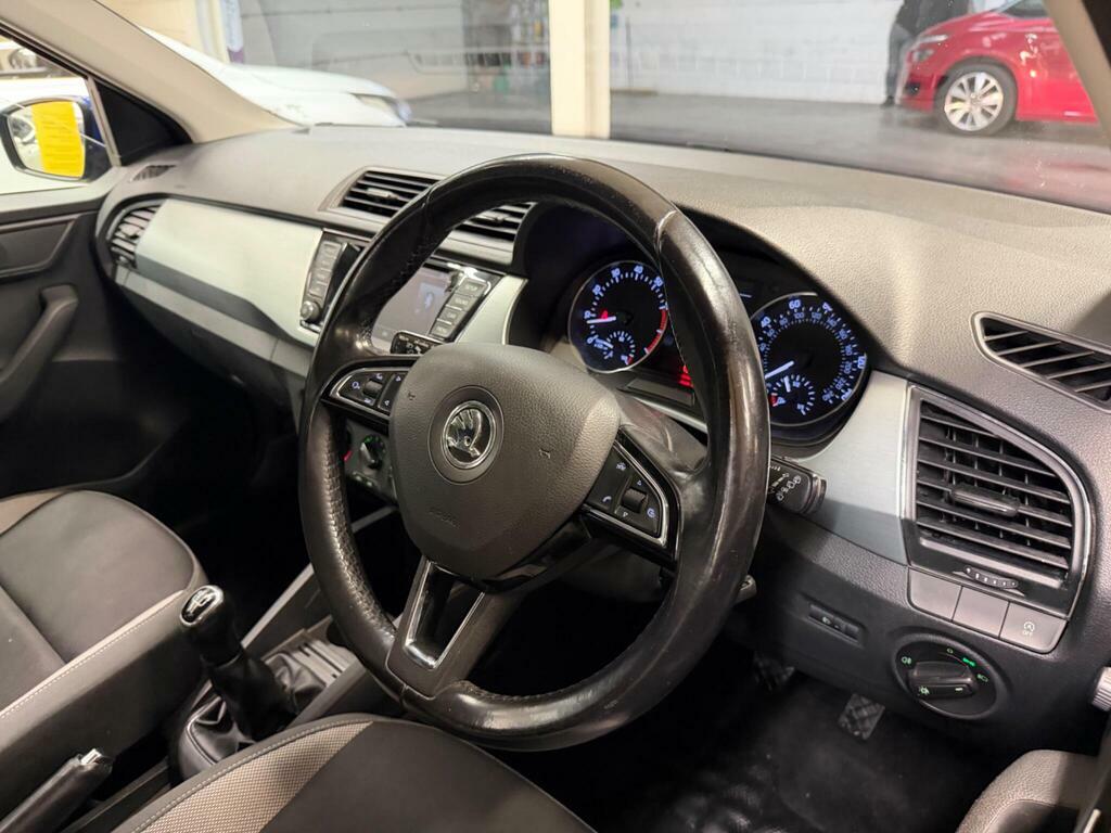 Skoda Fabia 1.0 Mpi Se White #13