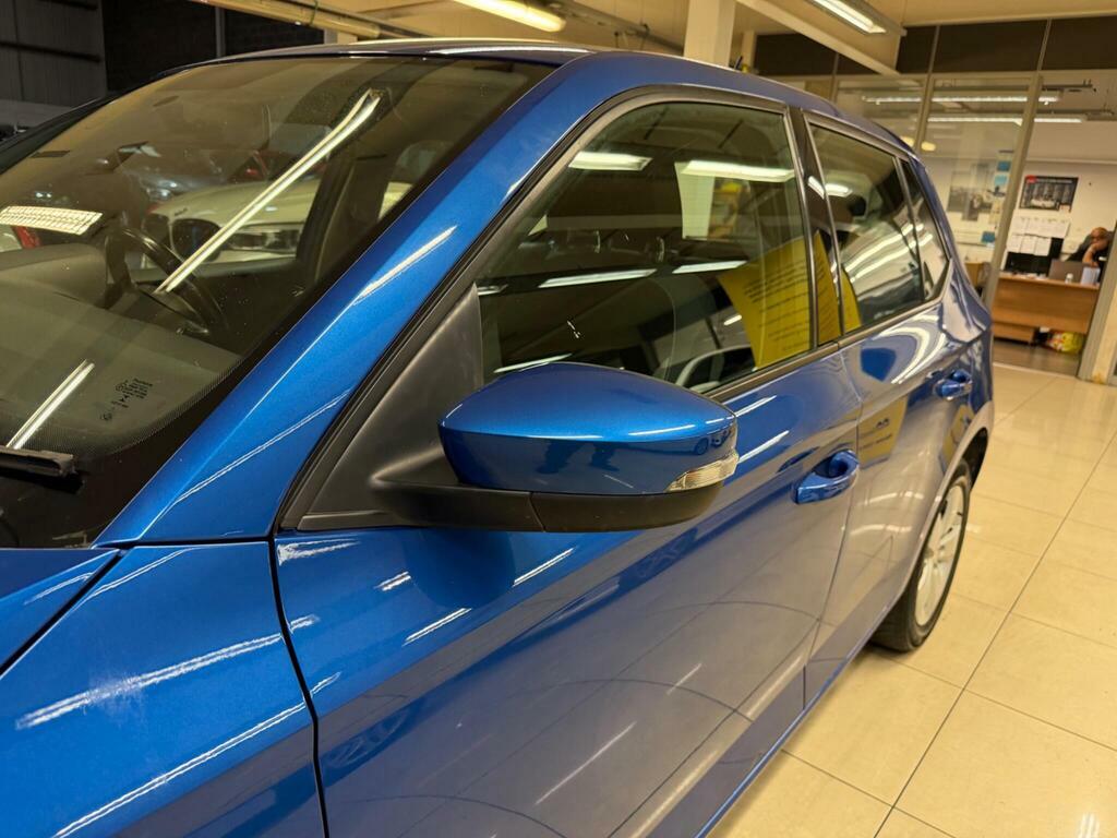 Skoda Fabia 1.0 Mpi Se White #8